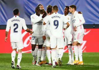 Benzema empuja al Real Madrid al liderato de LaLiga