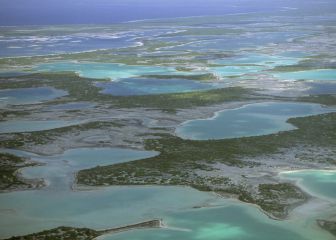 Kiribati y Samoa, primeros países en recibir el 2021
