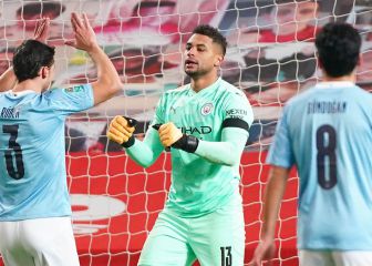 La brutal atajada de Steffen en su en el Derbi de Manchester