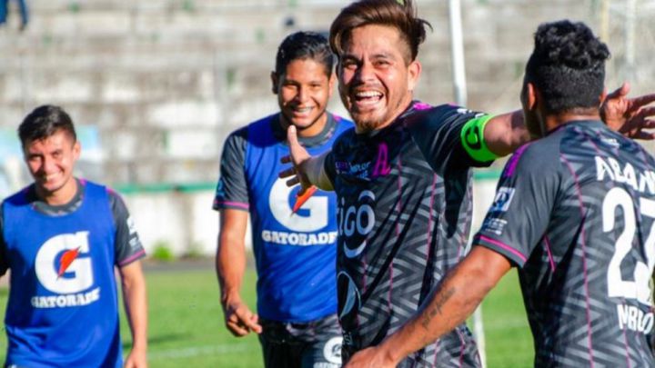 El histórico delantero salvadoreño regresó a la senda del gol y lo hizo en el momento adecuado, pues se aproximan los cuartos de final.
