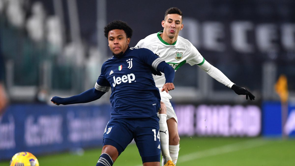 Weston McKennie explodes to be replaced by Pirlo at 19 ‘