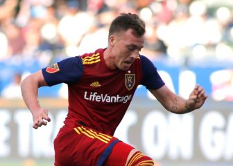 Corey Baird es nuevo compañero de Carlos Vela