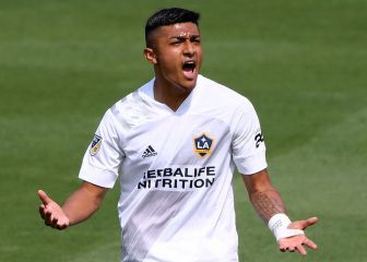 Julián Araujo se integra al campamento de USMNT