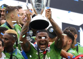 Román Torres se despide de Seattle y jugará en Costa Rica