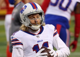 Cole Beasley jugó los playoffs con fractura en la pierna