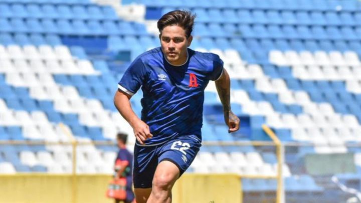 El delantero tiene como uno de sus “clientes” al equipo de Águila y buscará anotarles goles en la Final de la Liga de El Salvador el domingo.