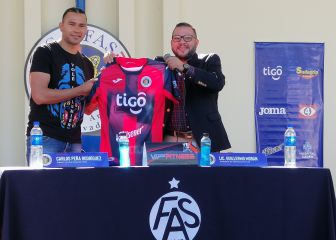 Gullit Peña quiere terminar con la sequía de títulos de FAS