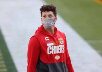 Reporte: Mahomes se someterá a cirugía al terminar el año