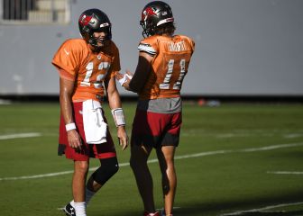 Jason Licht destaca habilidades de Blaine Gabbert