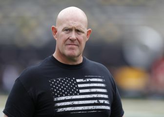 Doyle renuncia a su puesto con los Jaguars tras críticas
