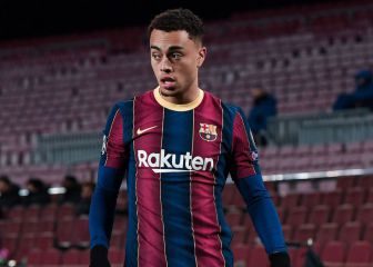 Las redes explotan contra Sergiño Dest