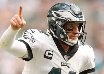 Los Eagles envían a Carson Wentz en canje a Colts