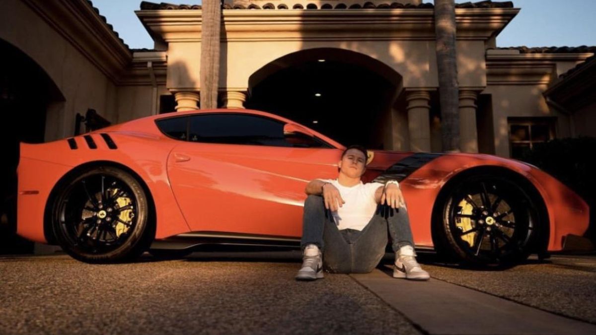 Canelo Alvarez's Car Collection A Symbol of Success and Passion