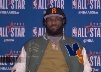 LeBron piensa en jugar con su hijo pero quiere otro anillo