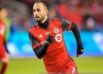 Víctor Vázquez vuelve a la MLS y jugará con 'Chicharito'