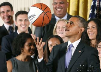 Barack Obama da su favorito para el March Madness