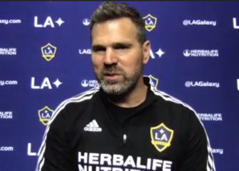Greg Vanney: La prioridad es poner a Chicharito en posición de marcar goles