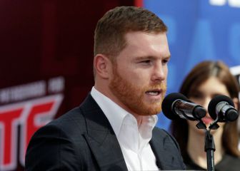 Canelo Álvarez, campeón arriba y abajo del ring