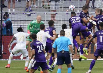 Alexandre Pato salió lesionado en su primer partido en la MLS