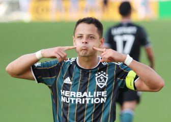 Chicharito , el mejor jugador de la MLS en su apertura de 2021