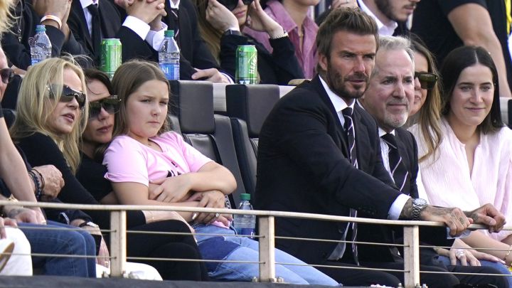 David Beckham con su familia y Jorge Mas en el estreno de Inter Miami en contra de LA Galaxy de la temporada 2021 de la MLS.