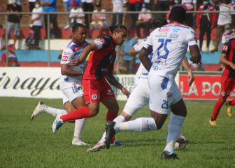 Gullit Peña ya tiene rival en los cuartos de final en El Salvador