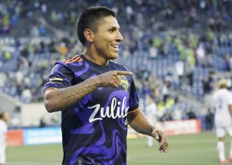 Raúl Ruidíaz brilla y le pone fin al invicto de LA Galaxy