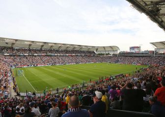 Chicharito sella el cuarto triunfo de Galaxy en el año
