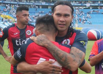 CD FAS anunció altas y bajas; Gullit Peña, una incógnita