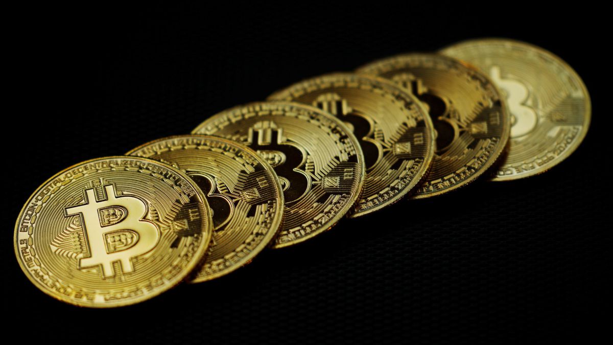 fare soldi via internet cuanto vale un bitcoin hoy en colombia