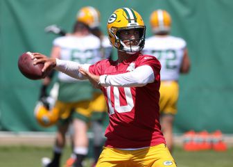 Jordan Love aprovecha la ausencia de Rodgers