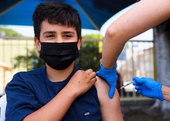 CDC advierte riesgos en jóvenes tras vacuna contra el COVID-19