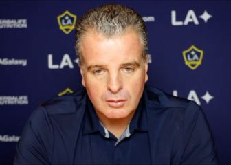 te Kloese sobre Chicharito: Cuando hay adversidades fuera de la cancha, afecta dentro de ella