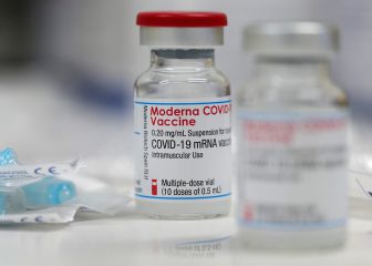 COVID-19: vacuna de Moderna protege contra variante delta