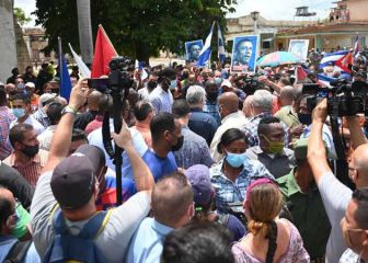 Cuba sale a protestar contra el gobierno por inestabilidad económica y la falta de libertad