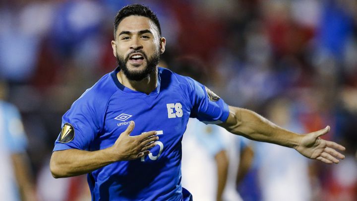 La noche mágica de Álex Roldán: Debut y gol con El Salvador