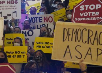Legisladores demócratas abandonan Texas para frenar reforma electoral