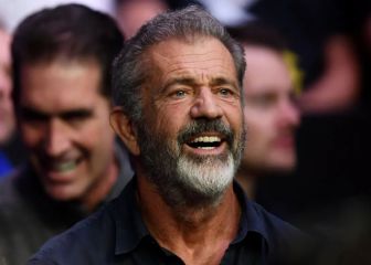 Mel Gibson, criticado por saludo militar a Donald Trump