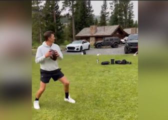 Tom Brady echa de menos a su ofensiva y así lo demuestra