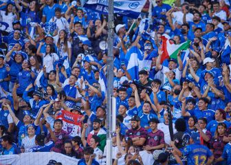 Afición de El Salvador fue mayoría en el duelo de la 'Selecta' ante México
