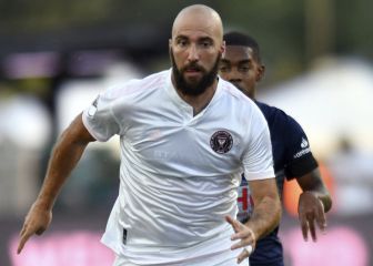 La emotiva dedicatoria de Higuaín a su madre tras doblete