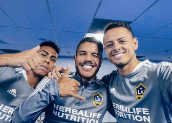 Chicharito quiere ganar por Zizinho y Jona