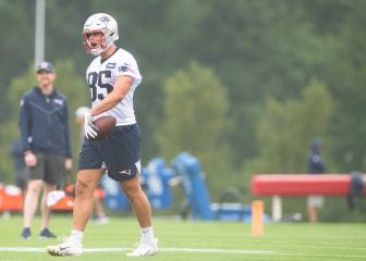 Patriots pierden a Hunter Henry por lesión en el hombro