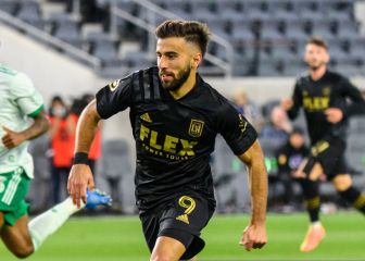 Diego Rossi vuelve al frente