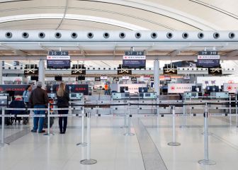 Canadá anuncia mandato de vacunación para viajes aéreos