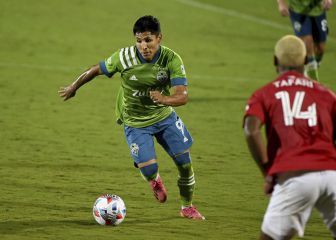 Golazo de Ruidíaz recuperó el liderato para Seattle