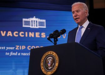 Biden insta a empresas a requerir vacunación a empleados