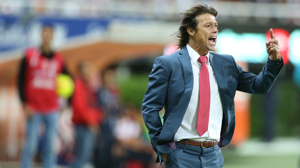 Matías Almeyda defendió la playera de Chivas con las Leyendas del Guadalajara - Vimarsana News