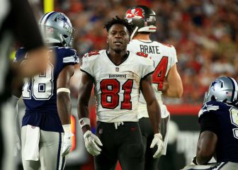 Bucs sufren pero derrotan a Dallas con remontada de TB12