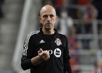 Técnico español explota contra arbitraje de la MLS